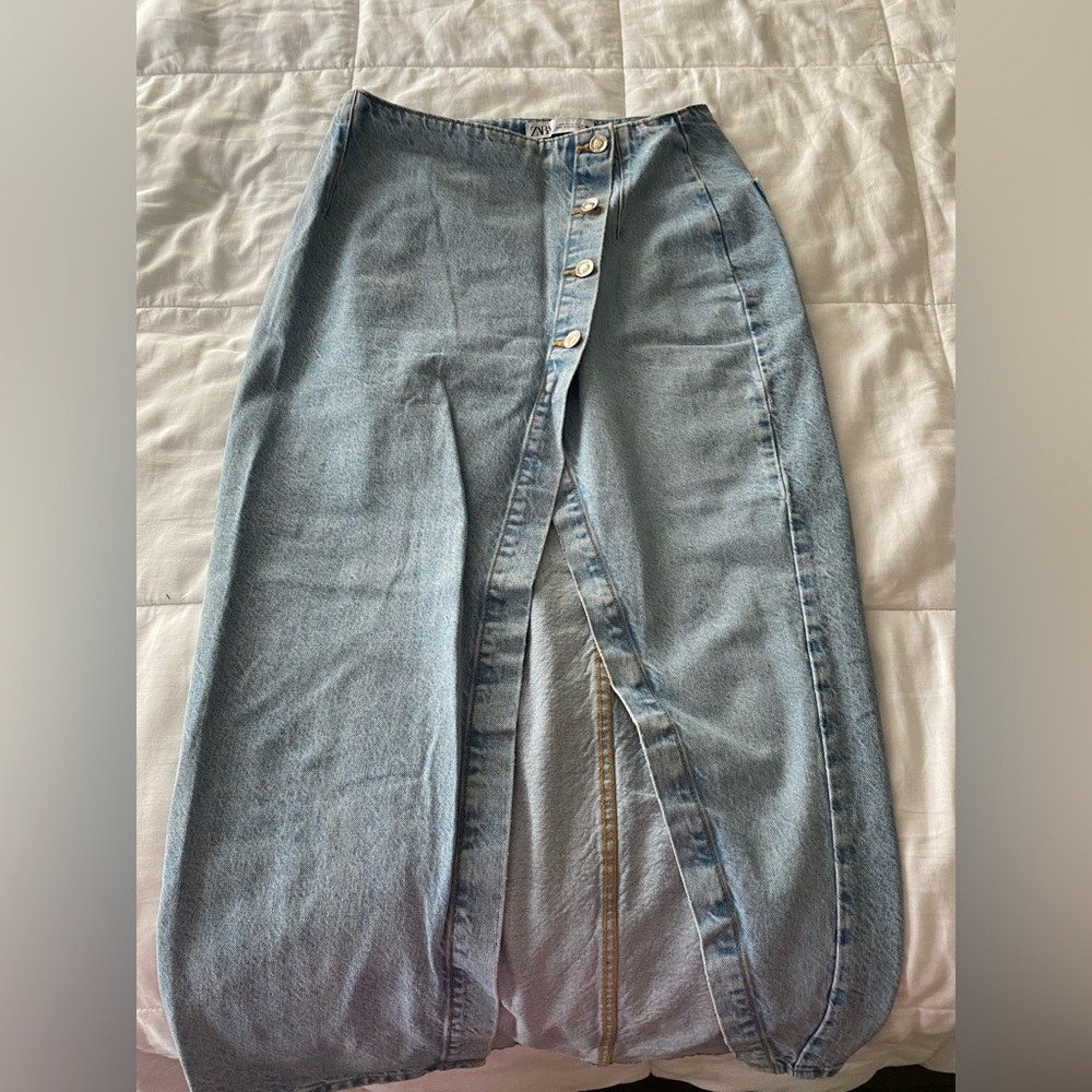 Zara Blue Denim Skirt with Button Detail